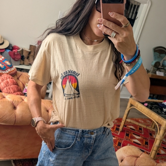 Vintage Tops - Jamaica Tan Tee Vintage 90s